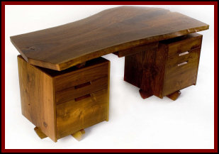 101126_valuable_heirlooms_pink_diamond_auction_nakashima001011.jpg